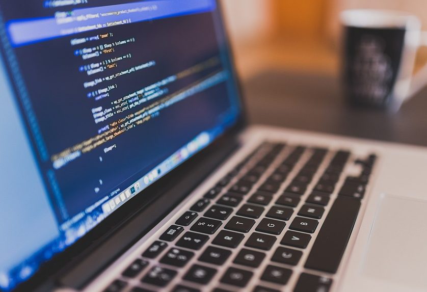 coding 924920 960 720 1 e1763132219378.jpg